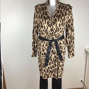 Chico’s cheetah print cardigan sweater size 3 (16).